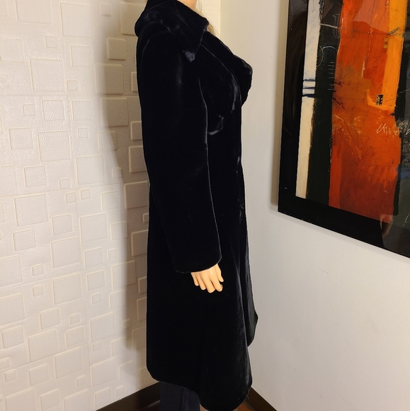 Tissavel by Lou Nierenberg Black Faux Fur Overcoat - Picture 4 of 12